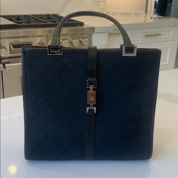 Gucci bag - Picture 1 of 8